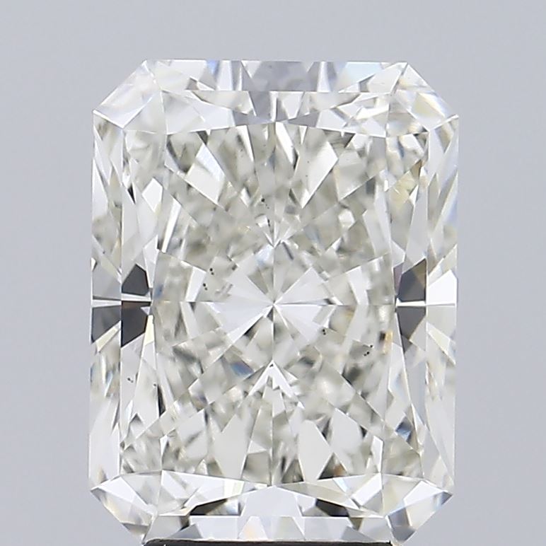 4.45 Carat Radiant lab diamond dubai