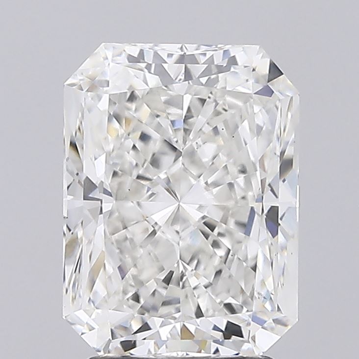 3 Carat Radiant lab diamond Dubai