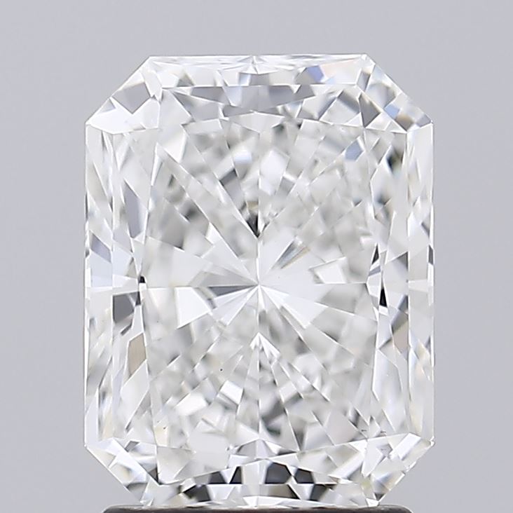 2.12 Carat Radiant lab diamond dubai