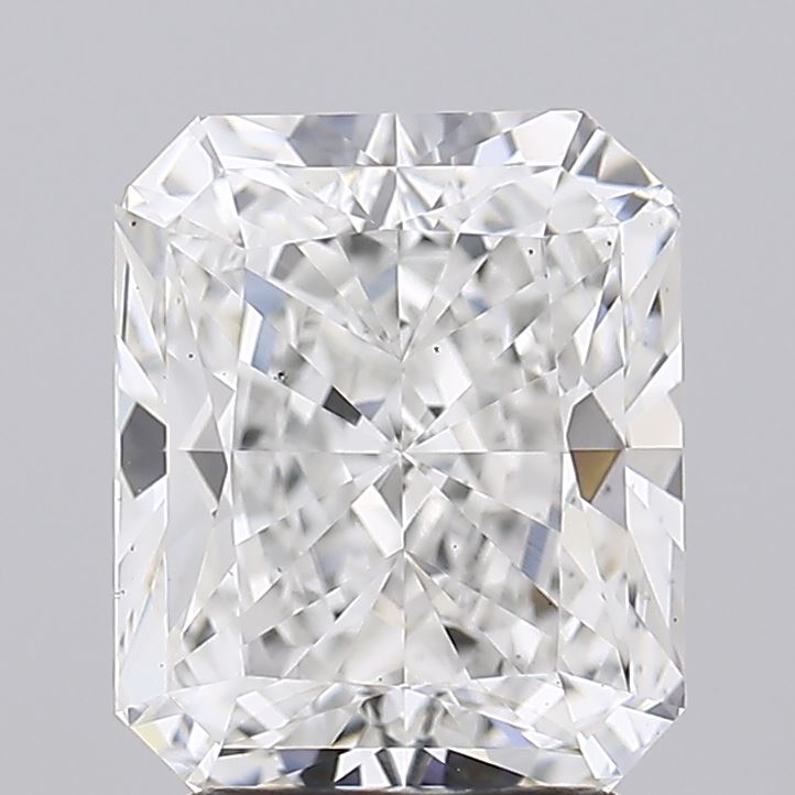 3.1 Carat Radiant lab diamond dubai