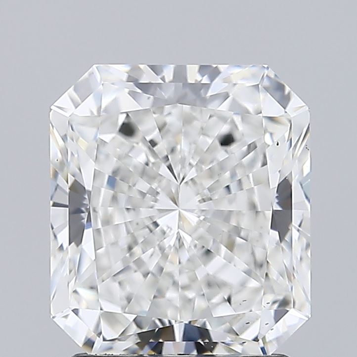 2.01 Carat Radiant lab diamond dubai