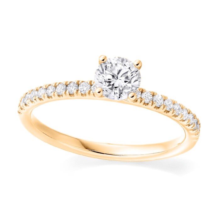 Diamond ring with shoulder diamonds dubai